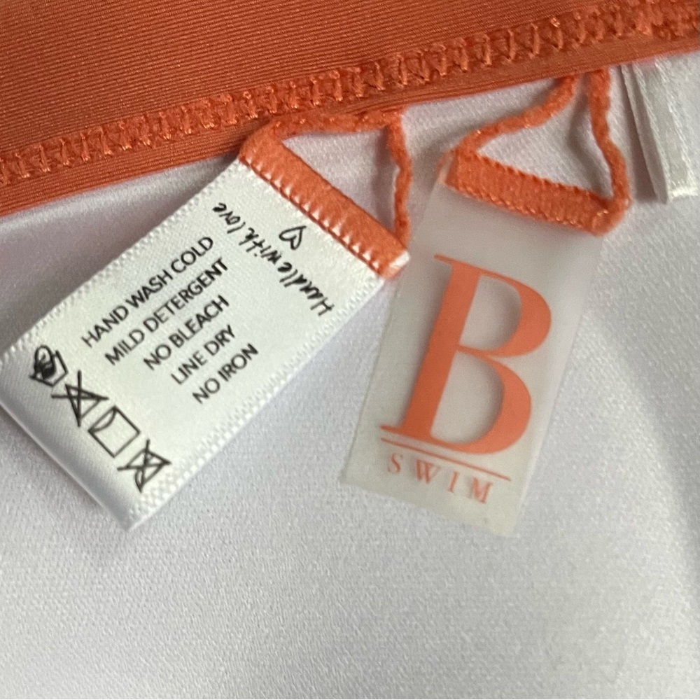 B. SWIM ORANGE DEEP SEA MOLDED HALTER BIKINI SWIM TOP Padded Size Medium - Picture 4 of 9